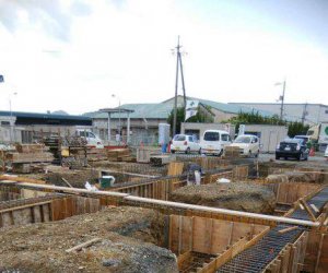 日本岡山 - 建筑模板工