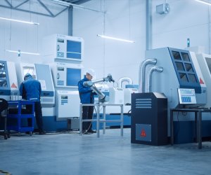 赴澳大利亞（北領(lǐng)）- 鋁合金系統(tǒng)門(mén)窗設(shè)備維修師